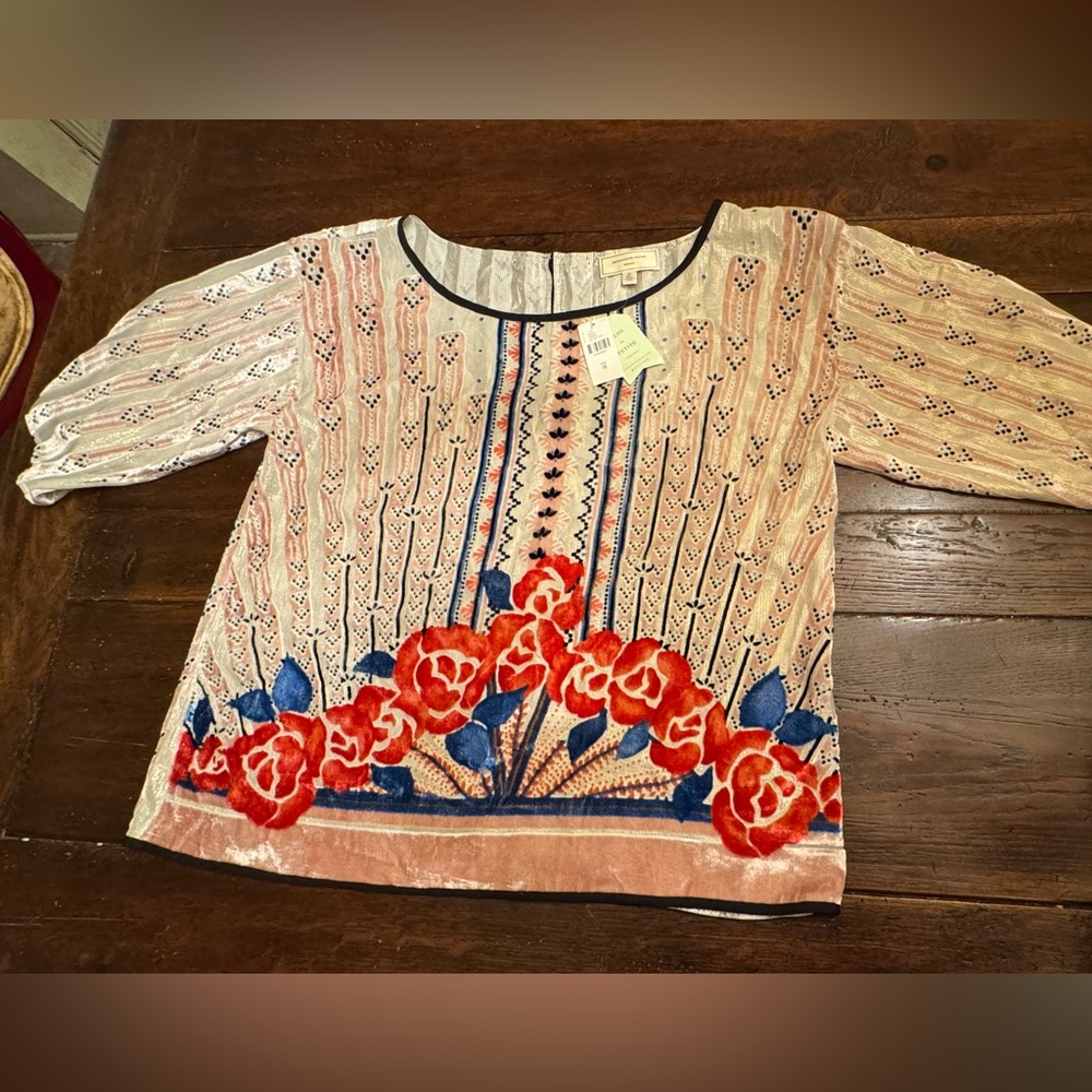 EUC Anthropologie Pink Blouse with Red Floral Embroidery size M